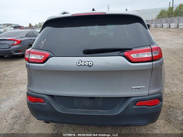 Jeep Cherokee North 2014 1C4PJLCB7EW275170 Image 16