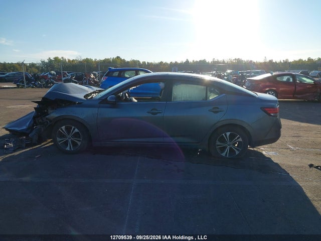 3N1AB8CV4MY221331 Nissan SENTRA SV