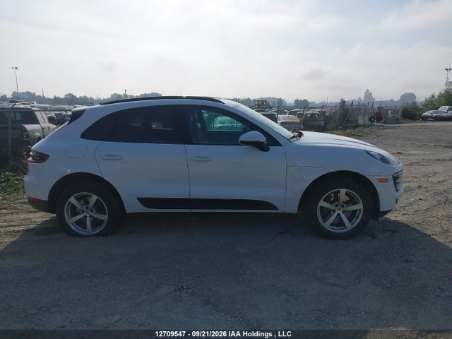 Продаж на аукціоні авто 2017 Porsche Macan, vin: WP1AA2A51HLB09714, номер лоту: 12709547