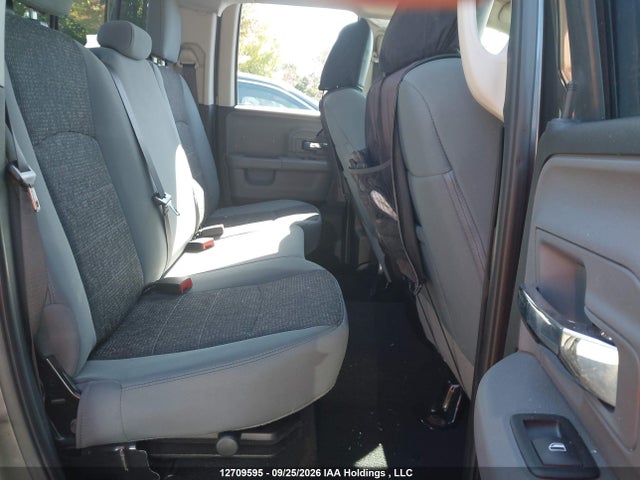 12709595 :رقم المزاد ، 1C6RR7GG5KS641734 vin ، 2019 Ram 1500 Classic Slt مزاد بيع