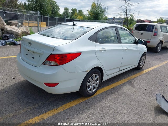 12686143 :رقم المزاد ، KMHCT4AE0DU294435 vin ، 2013 Hyundai Accent Gl مزاد بيع