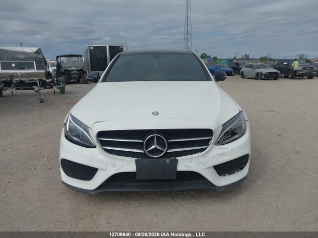 2017 Mercedes-benz C 300 4matic მანქანა იყიდება აუქციონზე, vin: 55SWF4KB1HU191499, აუქციონის ნომერი: 12709640