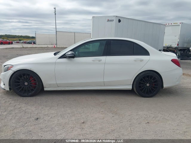 2017 Mercedes-benz C 300 4matic მანქანა იყიდება აუქციონზე, vin: 55SWF4KB1HU191499, აუქციონის ნომერი: 12709640
