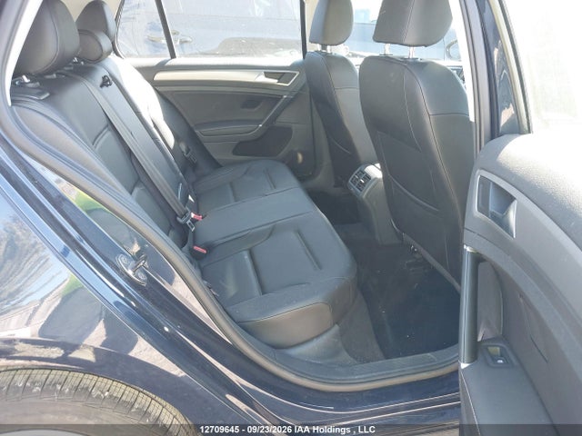 12709645 :رقم المزاد ، 3VW217AUXHM003090 vin ، 2017 Volkswagen Golf 1.8 Tsi Comfortline/1.8 Tsi Highline/1.8 Tsi Trendline مزاد بيع