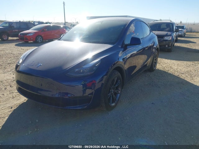 2022 Tesla Model Y Long Range მანქანა იყიდება აუქციონზე, vin: 7SAYGAEE7NF524539, აუქციონის ნომერი: 12709650