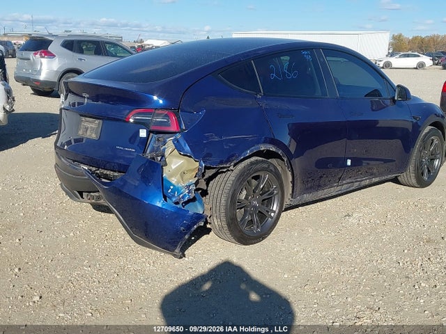 2022 Tesla Model Y Long Range მანქანა იყიდება აუქციონზე, vin: 7SAYGAEE7NF524539, აუქციონის ნომერი: 12709650