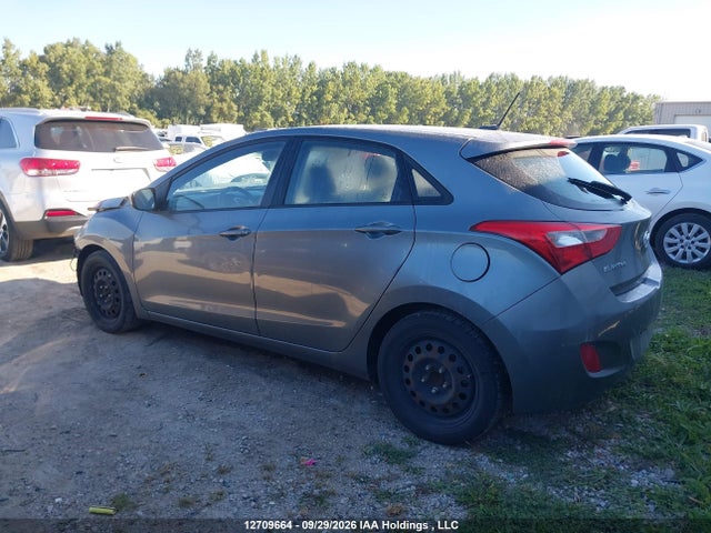 2016 Hyundai Elantra Gt Gl მანქანა იყიდება აუქციონზე, vin: KMHD25LHXGU322315, აუქციონის ნომერი: 12709664
