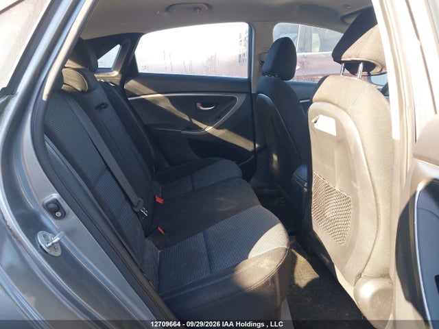 2016 Hyundai Elantra Gt Gl მანქანა იყიდება აუქციონზე, vin: KMHD25LHXGU322315, აუქციონის ნომერი: 12709664