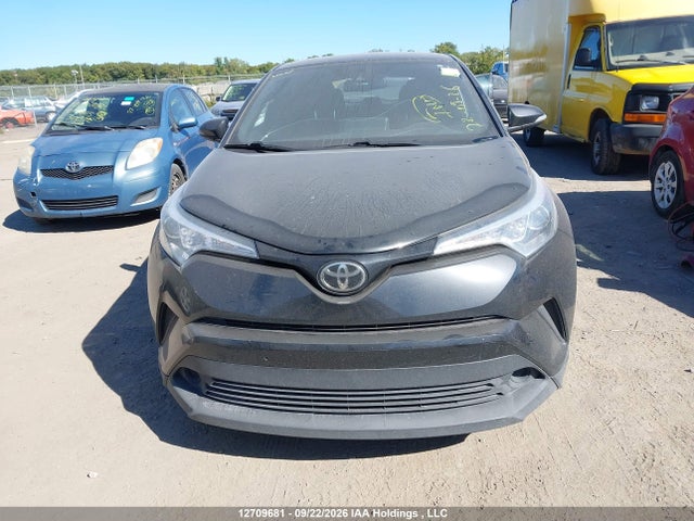 2019 Toyota C-hr Xle/le/limited მანქანა იყიდება აუქციონზე, vin: NMTKHMBX6KR072001, აუქციონის ნომერი: 12709681