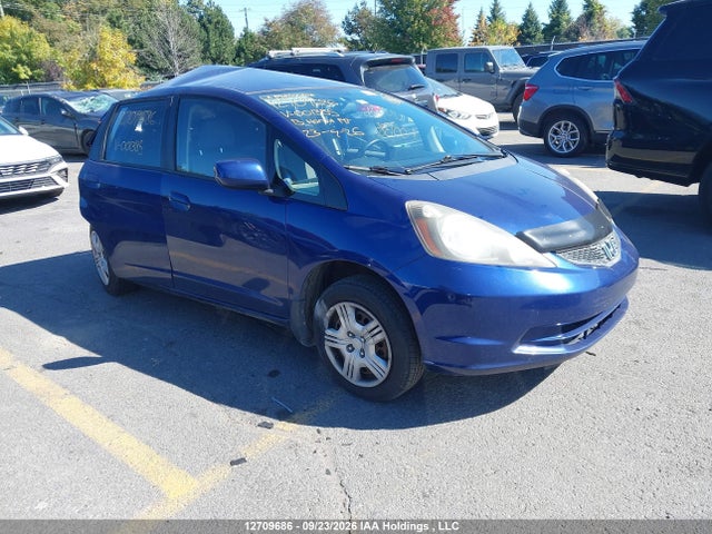 2013 Honda Fit მანქანა იყიდება აუქციონზე, vin: LUCGE8655T3001385, აუქციონის ნომერი: 12709686