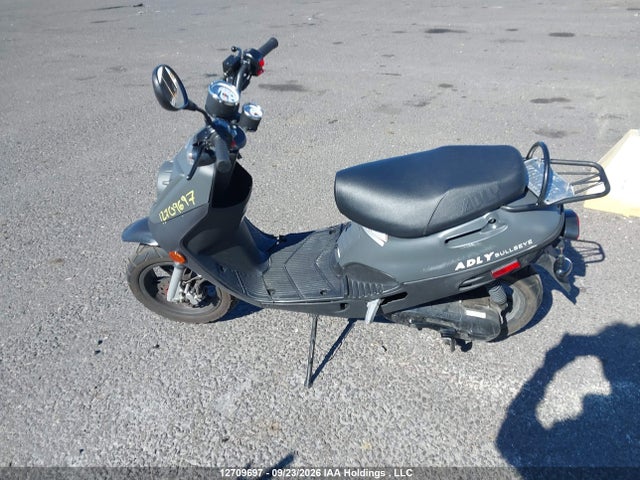 RFLDC0515RA008594 Adly Scooter