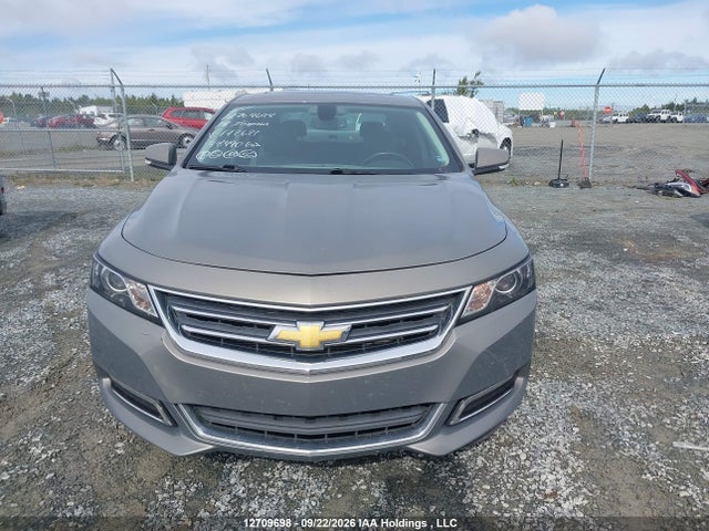Chevrolet IMPALA 1LT 2018 2G1105S30J9172621 Image 13
