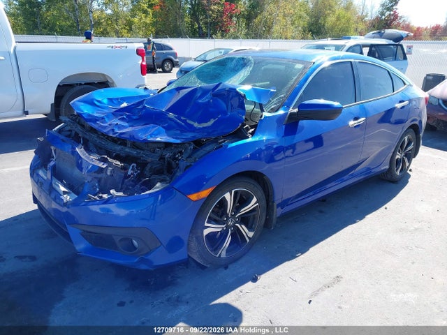 Honda Civic Touring 2018 2HGFC1F97JH108143 Image 2