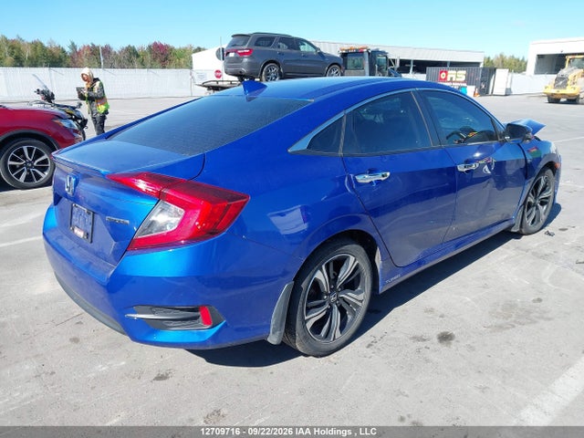 Honda Civic Touring 2018 2HGFC1F97JH108143 Image 4