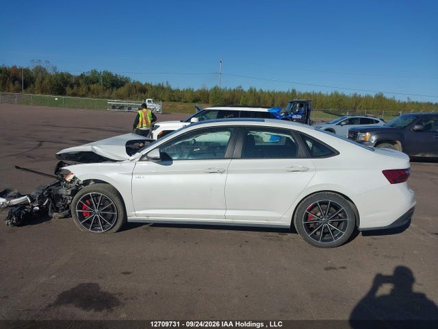 Продажа на аукционе авто 2025 Volkswagen Jetta Gli Autobahn, vin: 3VW2T7BU8SM007171, номер лота: 12709731