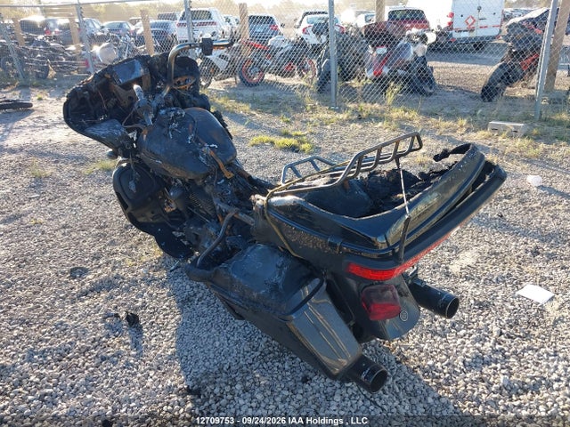 Harley-Davidson FLTRK 2024 5HD1KZF36RB642610 Image 3