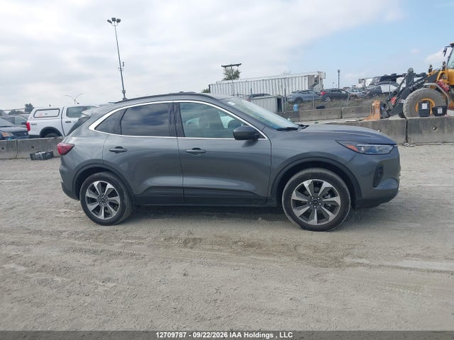 Ford Escape Platinum 2025 1FMCU9JA7SUB05414 Image 14