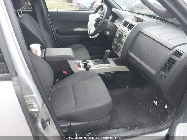 Продаж на аукціоні авто 2010 Ford Escape Xlt, vin: 1FMCU9D74AKC97403, номер лоту: 12709793