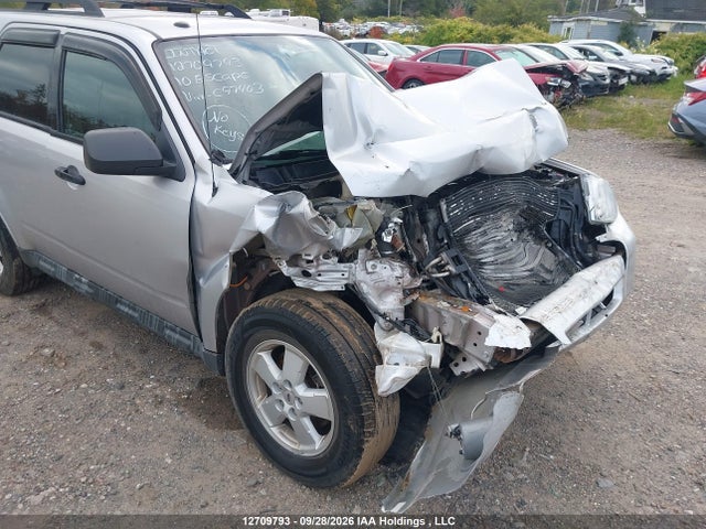 Продаж на аукціоні авто 2010 Ford Escape Xlt, vin: 1FMCU9D74AKC97403, номер лоту: 12709793