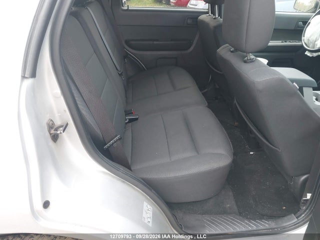 Продаж на аукціоні авто 2010 Ford Escape Xlt, vin: 1FMCU9D74AKC97403, номер лоту: 12709793