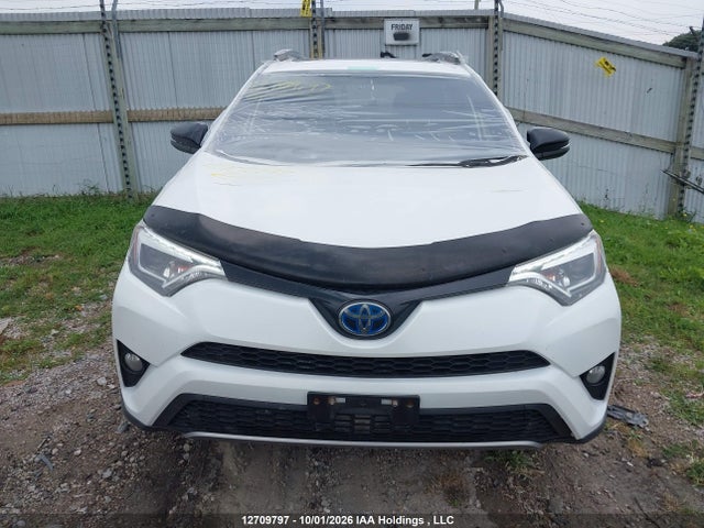 Aukcja sprzedaży 2018 Toyota Rav4 Hv Se, vin: JTMJJREV6JD235877, numer aukcji: 12709797