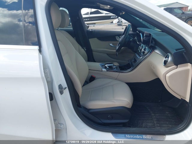 12709819 :رقم المزاد ، WDDWH8EB3KF858905 vin ، 2019 Mercedes-benz C 300 4matic مزاد بيع