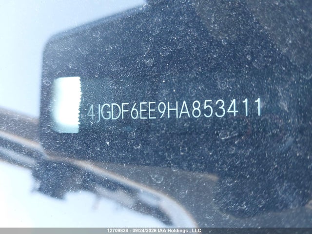 4JGDF6EE9HA853411 Mercedes-Benz Gls 450 4matic