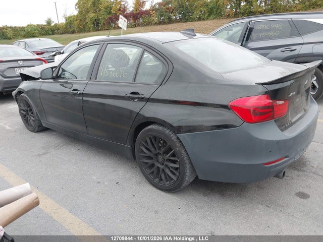 BMW 320i Xdrive 2015 WBA3C3G54FNS76696 Image 3