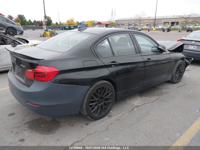 BMW 320i Xdrive 2015 WBA3C3G54FNS76696 Image 4