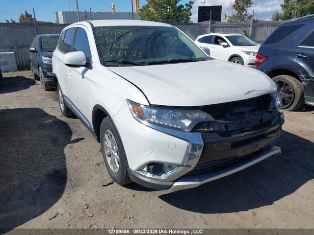 2018 JA4AZ2A3XJZ609666 главное изображение