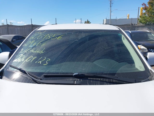 Mitsubishi Outlander 2018 JA4AZ2A3XJZ609666 Image 17