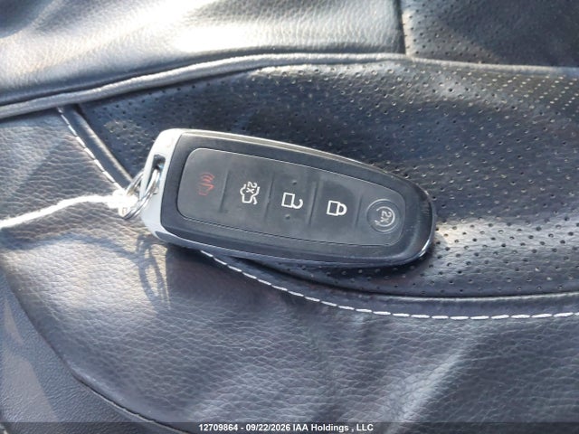 2014 Ford Taurus Limited მანქანა იყიდება აუქციონზე, vin: 1FAHP2J88EG180573, აუქციონის ნომერი: 12709864