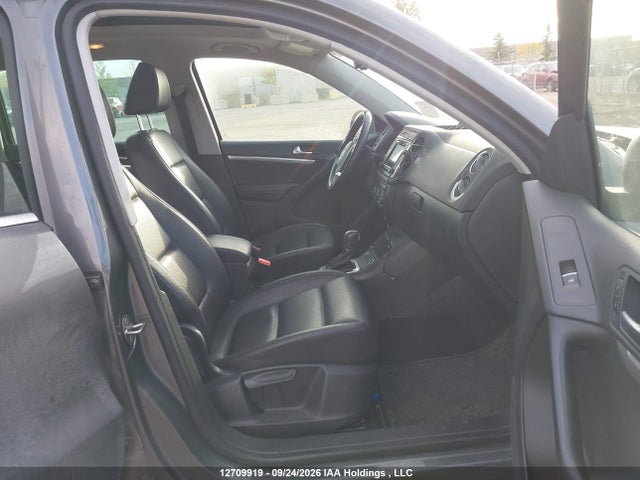 Aukcja sprzedaży 2016 Volkswagen Tiguan Comfort/high/r-line/sp Ed, vin: WVGJV7AX1GW548442, numer aukcji: 12709919