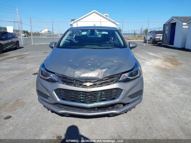 2018 Chevrolet Cruze Lt Auto მანქანა იყიდება აუქციონზე, vin: 1G1BE5SM5J7211865, აუქციონის ნომერი: 12709923