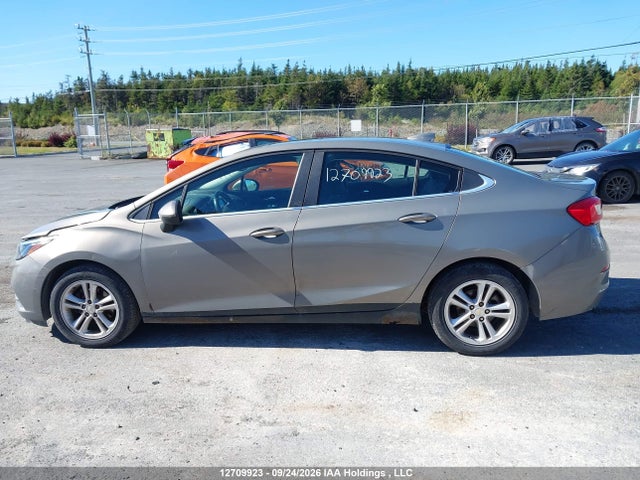 2018 Chevrolet Cruze Lt Auto მანქანა იყიდება აუქციონზე, vin: 1G1BE5SM5J7211865, აუქციონის ნომერი: 12709923