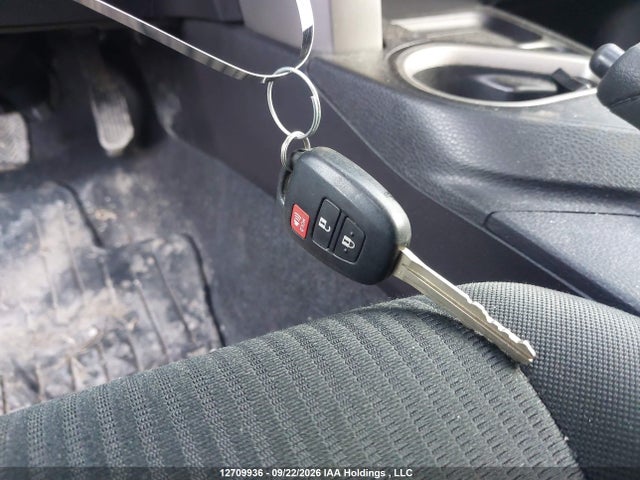 Продаж на аукціоні авто 2017 Toyota Rav4 Le, vin: 2T3ZFREV6HW405236, номер лоту: 12709936