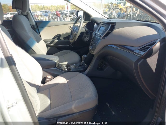 Продаж на аукціоні авто 2018 Hyundai Santa Fe Sport, vin: 5XYZTDLB7JG557146, номер лоту: 12709940