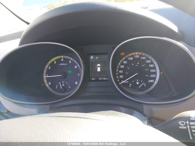 Продаж на аукціоні авто 2018 Hyundai Santa Fe Sport, vin: 5XYZTDLB7JG557146, номер лоту: 12709940