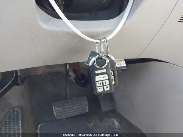 Honda Odyssey 2015 5FNRL5H6XFB511407 Image 11