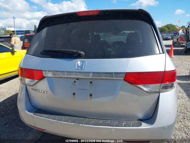 Honda Odyssey 2015 5FNRL5H6XFB511407 Image 16