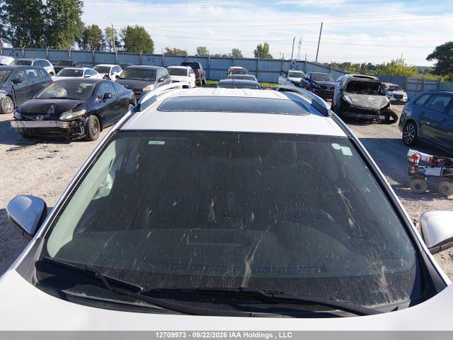 Toyota Rav4 Limited 2015 2T3DFREV4FW256722 Image 17
