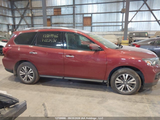 12709986 :رقم المزاد ، 5N1DR2MM0HC662571 vin ، 2017 Nissan Pathfinder مزاد بيع