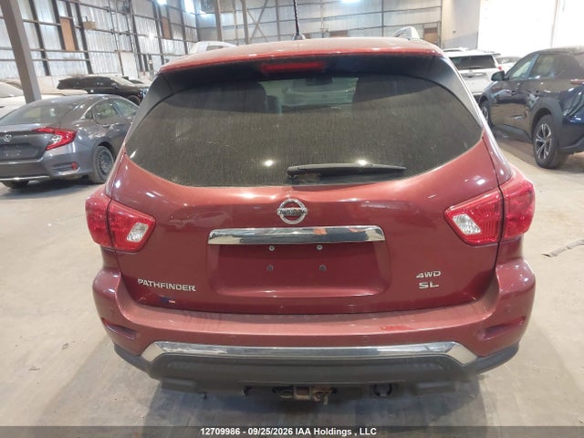 12709986 :رقم المزاد ، 5N1DR2MM0HC662571 vin ، 2017 Nissan Pathfinder مزاد بيع