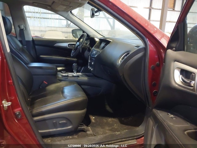 12709986 :رقم المزاد ، 5N1DR2MM0HC662571 vin ، 2017 Nissan Pathfinder مزاد بيع