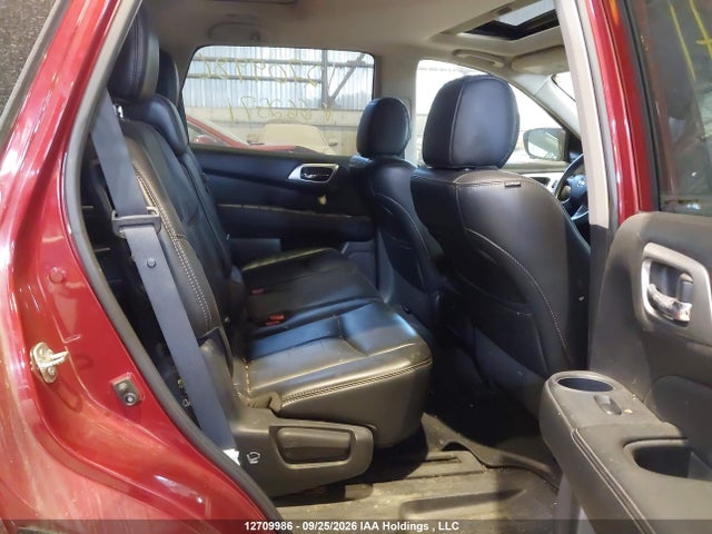 12709986 :رقم المزاد ، 5N1DR2MM0HC662571 vin ، 2017 Nissan Pathfinder مزاد بيع