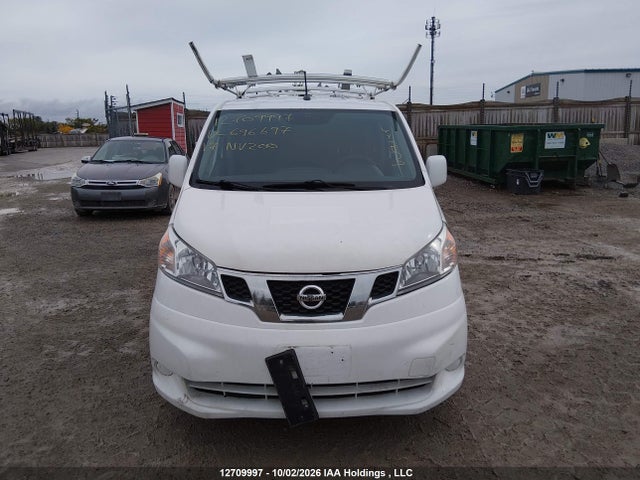 12709997 :رقم المزاد ، 3N6CM0KN8HK696697 vin ، 2017 Nissan Nv200 S/sv مزاد بيع