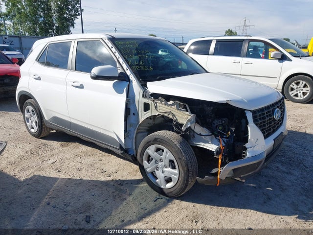 Продаж на аукціоні авто 2024 Hyundai Venue Essential, vin: KMHRB8A30RU305945, номер лоту: 12710012