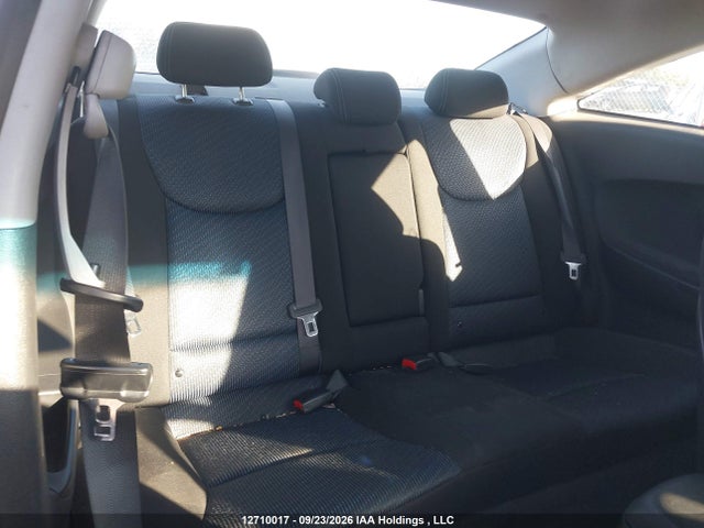 Продажа на аукционе авто 2013 Hyundai Elantra Gls, vin: KMHDH6AE6DU008587, номер лота: 12710017