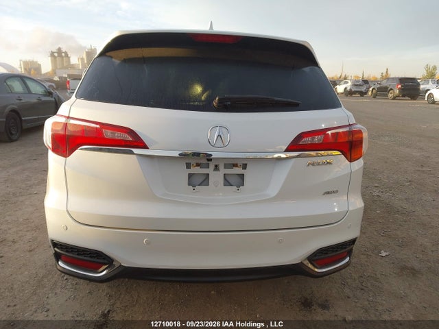 12710018 :رقم المزاد ، 5J8TB4H77JL806449 vin ، 2018 Acura Rdx Elite مزاد بيع