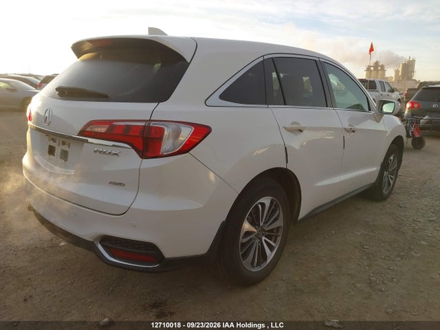12710018 :رقم المزاد ، 5J8TB4H77JL806449 vin ، 2018 Acura Rdx Elite مزاد بيع